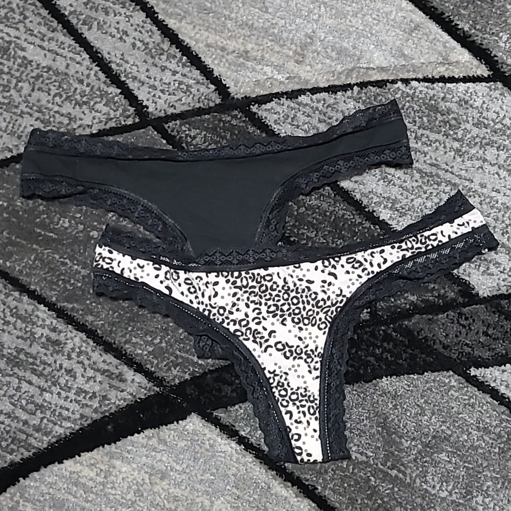 Victoria Secret 2012 LOW-RISE LACE TRIM LEOPARD & BLACK THONGS BUNDLE